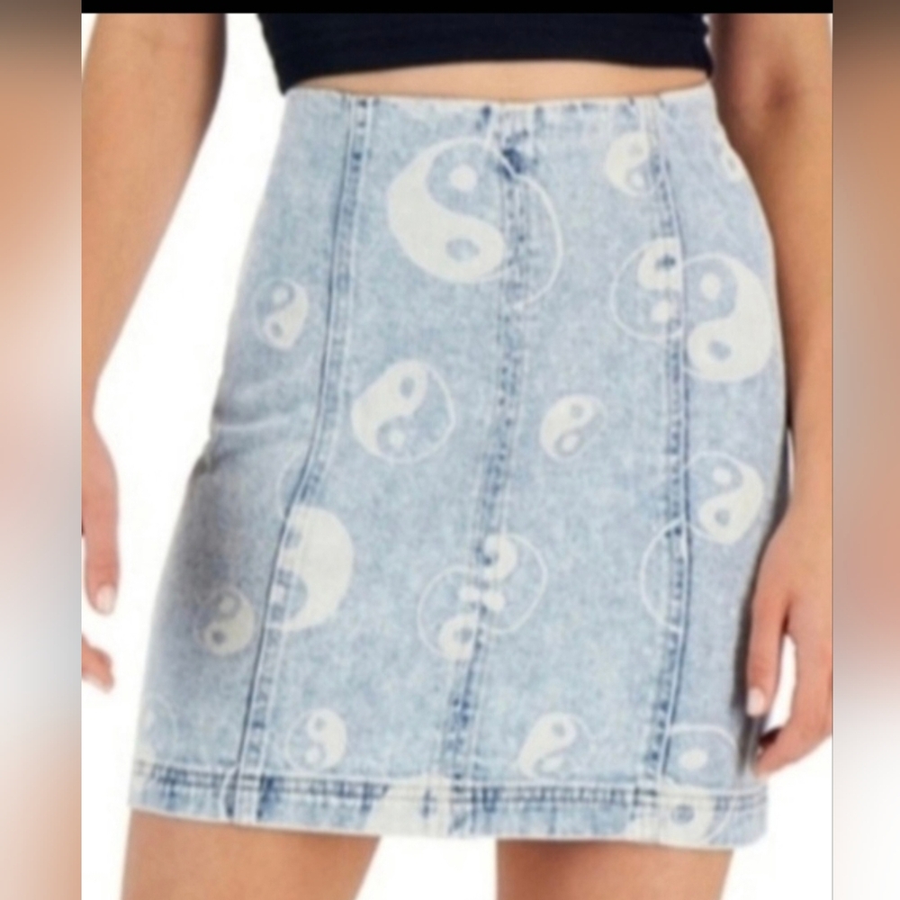 Hippie Rose Light Blue Yin Yang Denim Mini Skirt